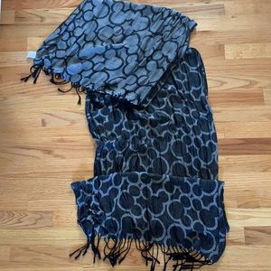Disney Parks Exclusive Mickey Mouse Icon Scarf